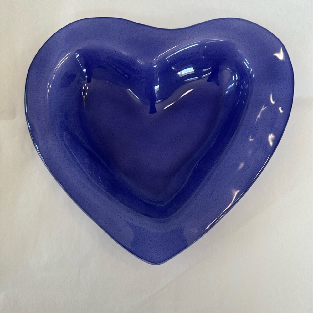 Vintage 1995 Annieglass 8” Purple Heart Bowl